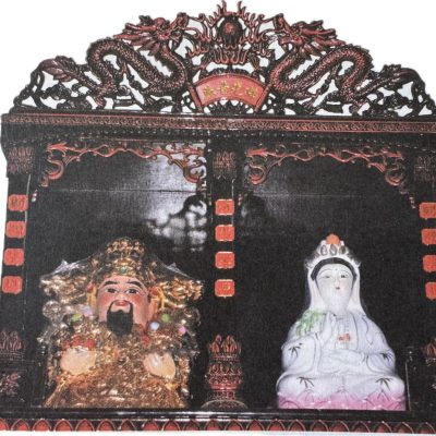 雕龙佛龛